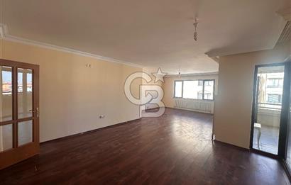 Çukurambar Fildişi Evleri 6.Katta Boyalı Temiz Kiralık 4+1 Daire