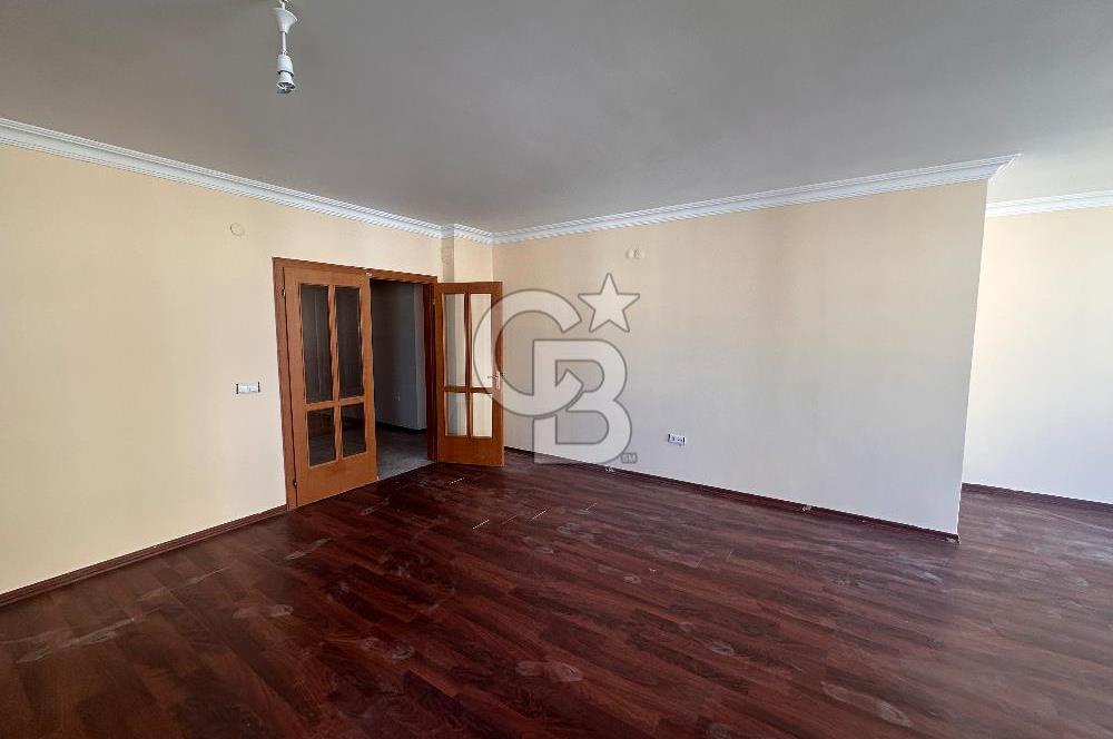 Çukurambar Fildişi Evleri 6.Katta Boyalı Temiz Kiralık 4+1 Daire