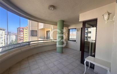 Çukurambar Fildişi Evleri 6.Katta Boyalı Temiz Kiralık 4+1 Daire