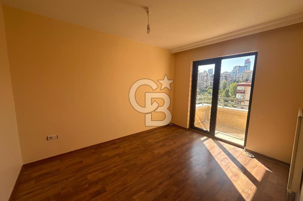 Çukurambar Fildişi Evleri 6.Katta Boyalı Temiz Kiralık 4+1 Daire