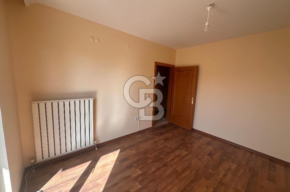 Çukurambar Fildişi Evleri 6.Katta Boyalı Temiz Kiralık 4+1 Daire