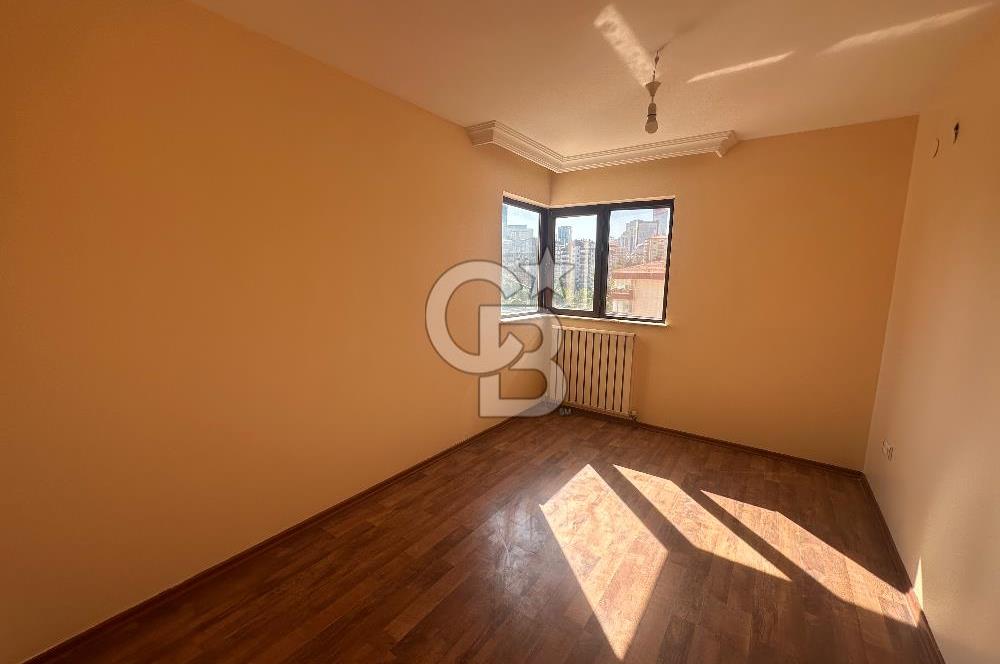 Çukurambar Fildişi Evleri 6.Katta Boyalı Temiz Kiralık 4+1 Daire
