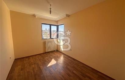 Çukurambar Fildişi Evleri 6.Katta Boyalı Temiz Kiralık 4+1 Daire