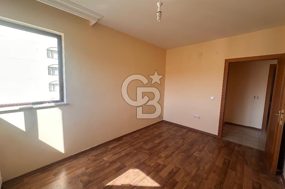 Çukurambar Fildişi Evleri 6.Katta Boyalı Temiz Kiralık 4+1 Daire