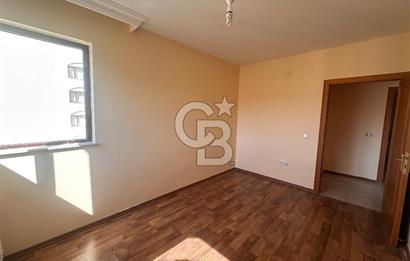 Çukurambar Fildişi Evleri 6.Katta Boyalı Temiz Kiralık 4+1 Daire