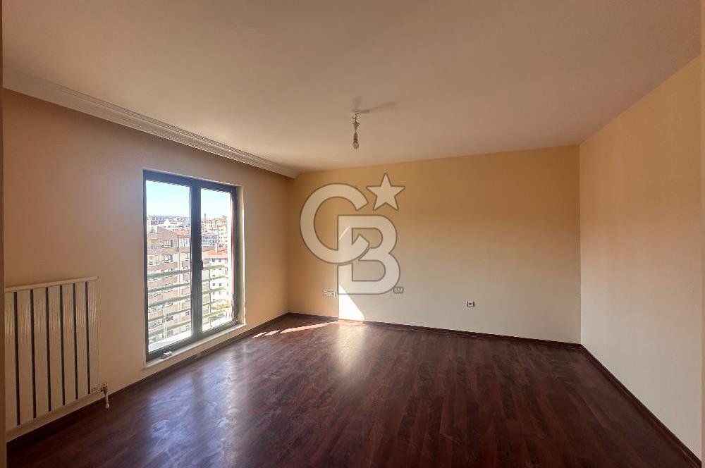 Çukurambar Fildişi Evleri 6.Katta Boyalı Temiz Kiralık 4+1 Daire