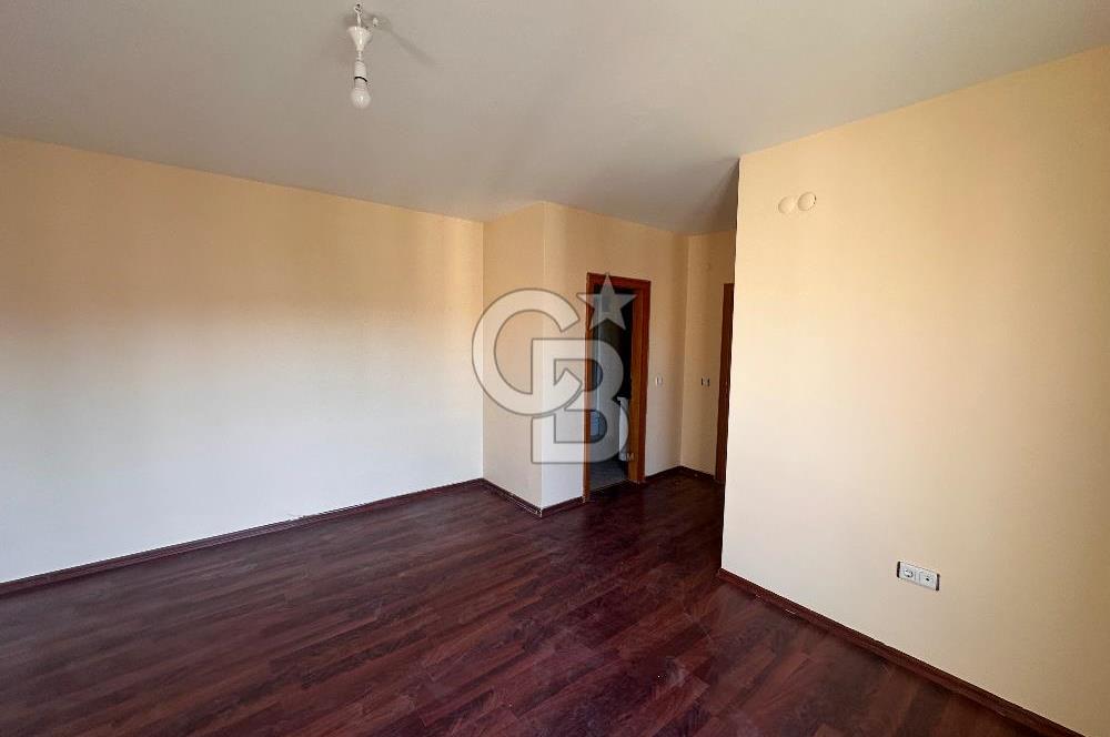 Çukurambar Fildişi Evleri 6.Katta Boyalı Temiz Kiralık 4+1 Daire