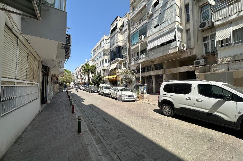 Karşıyaka Suzan Divrik Lisesi Yanı Satılık Dükkan