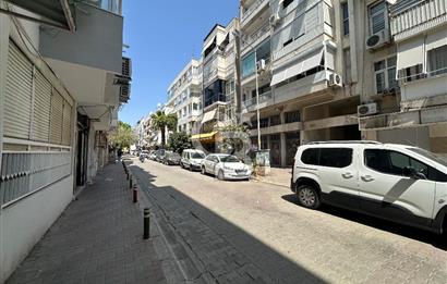 Karşıyaka Suzan Divrik Lisesi Yanı Satılık Dükkan