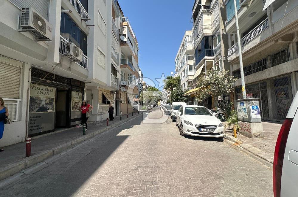 Karşıyaka Suzan Divrik Lisesi Yanı Satılık Dükkan