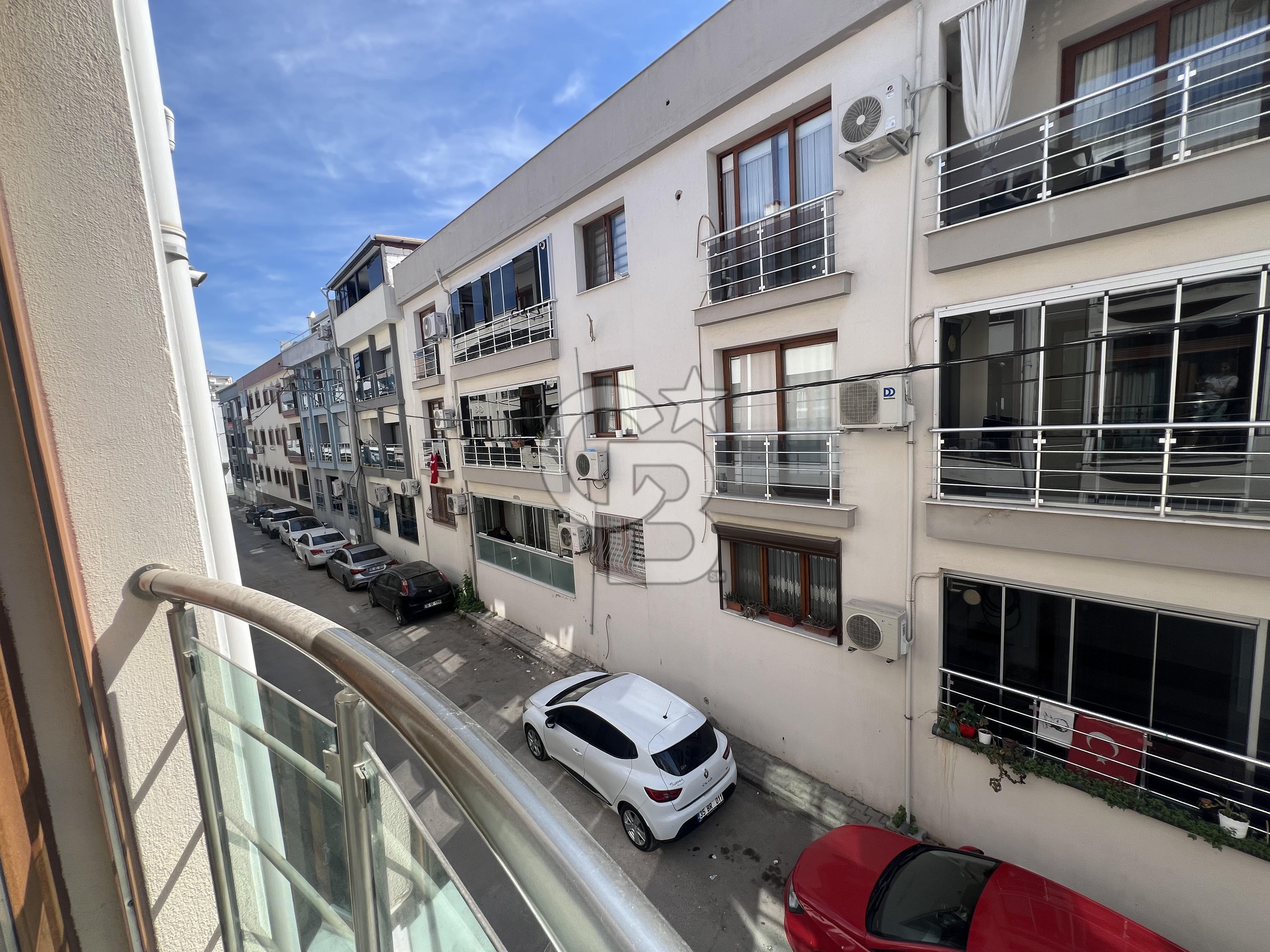 Örnekköy’de Satılık 2+1 Daire