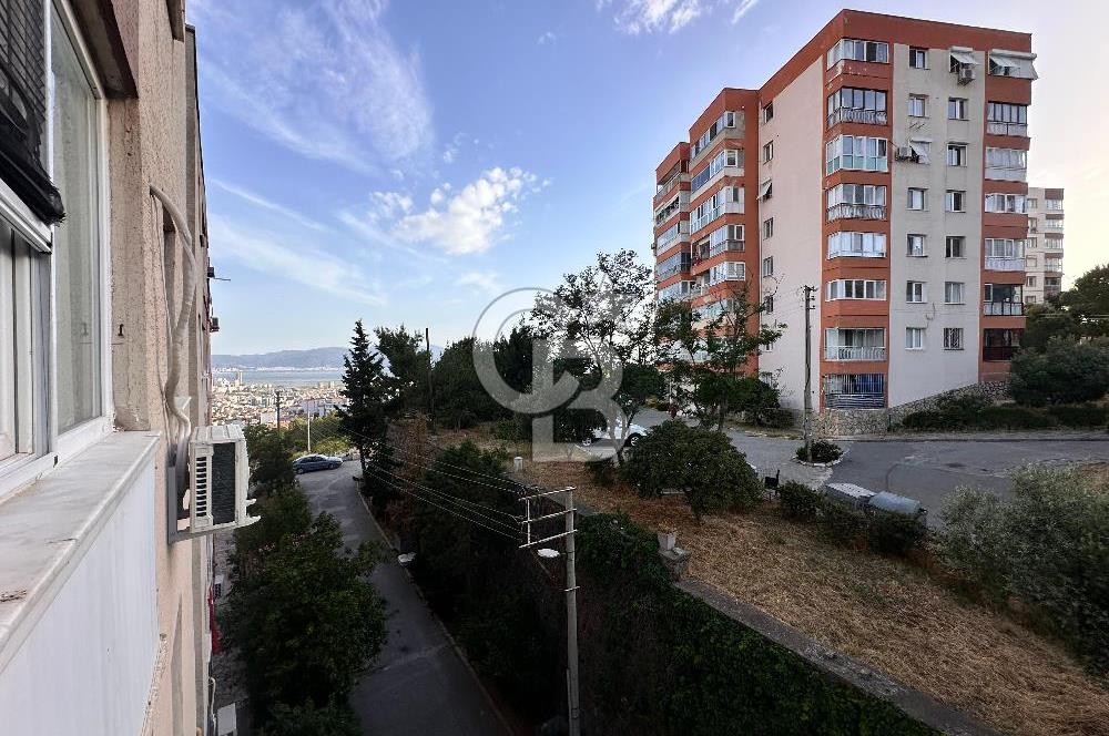 İzmir Çiğli Egekent Mahallesinde 3+1 Tadilatlı Ferah Daire CB PH