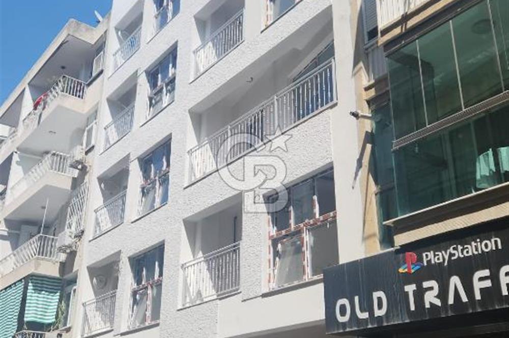 KARŞIYAKA ÇARŞI'DA TİYATRO SOKAĞINDA SATILIK SIFIR 1+1 DAİRE