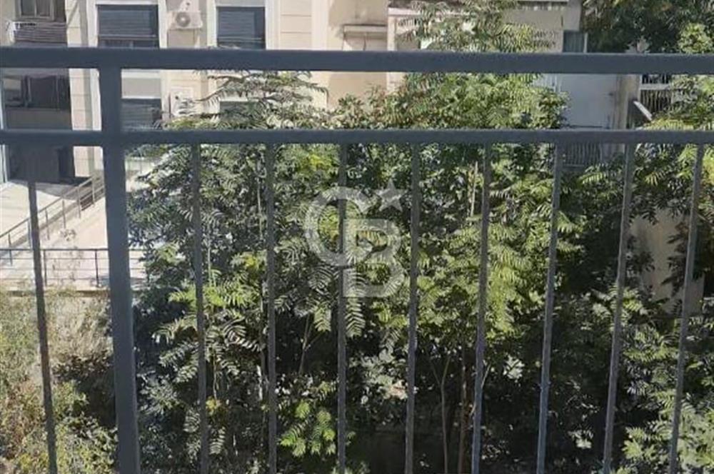 KARŞIYAKA ÇARŞI'DA TİYATRO SOKAĞINDA SATILIK SIFIR 1+1 DAİRE