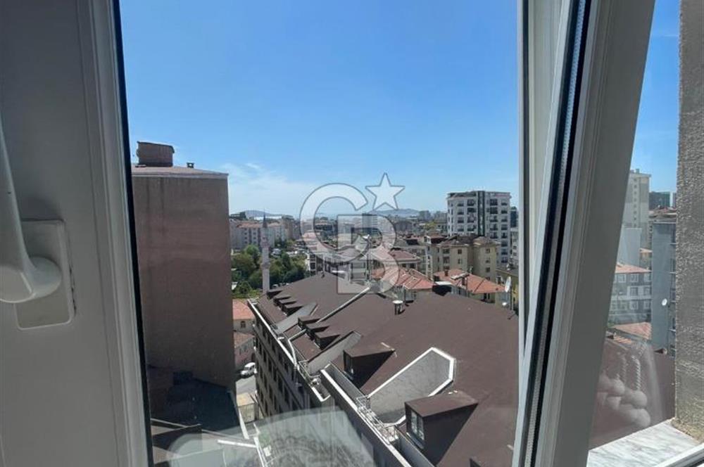 Huzurevi Metro'ya Komşu Ayrık Nizam'da Geniş 2+1 95m2 Daire