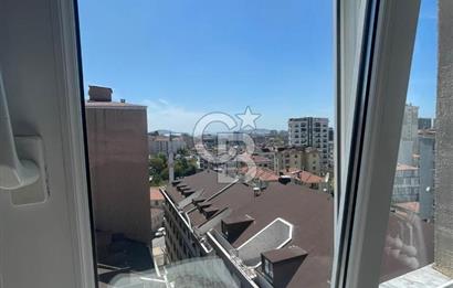 Huzurevi Metro'ya Komşu Ayrık Nizam'da Geniş 2+1 95m2 Daire
