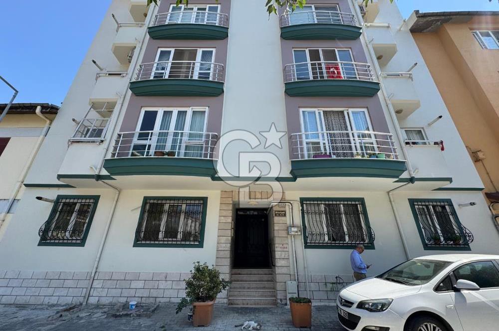 Balikesir Atatürk Mah Atatürk ilk Okulu Karsisi SATİLİK 2+1