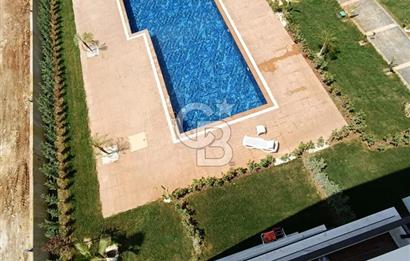ANTALYA YENİKÖYDE HAVUZLU SİTE İÇERİSİNDE SATILIK LÜKS 1+1 DAİRE