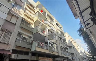 KARŞIYAKA ÇARŞI İÇİNDE ÖZELİKLİ 105 m² ASANSÖRLÜ DAİRE 