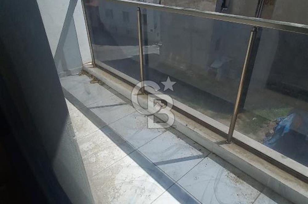 Bayraklı Şehir Hastanesi Yakını Geniş Kiralık 1+1  Daire