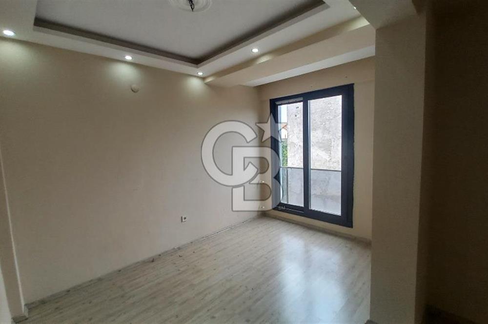 Bayraklı Şehir Hastanesi Yakını Geniş Kiralık 1+1  Daire