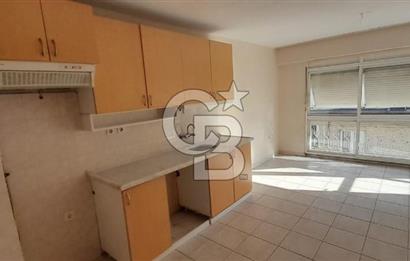 KARŞIYAKA ÇARŞI İÇİNDE ÖZELİKLİ 105 m² ASANSÖRLÜ DAİRE 