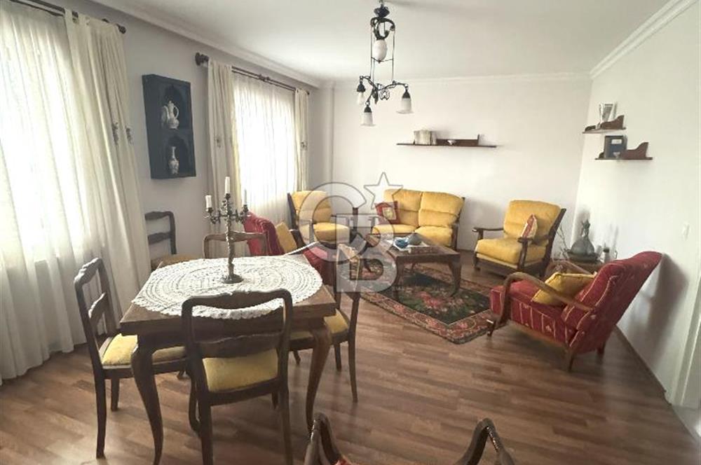 ÖVEÇLER LİZBON CADDESİNE YAKIN BAKIMLI 3+1 SATILIK DAİRE...