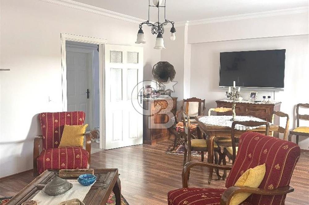 ÖVEÇLER LİZBON CADDESİNE YAKIN BAKIMLI 3+1 SATILIK DAİRE...