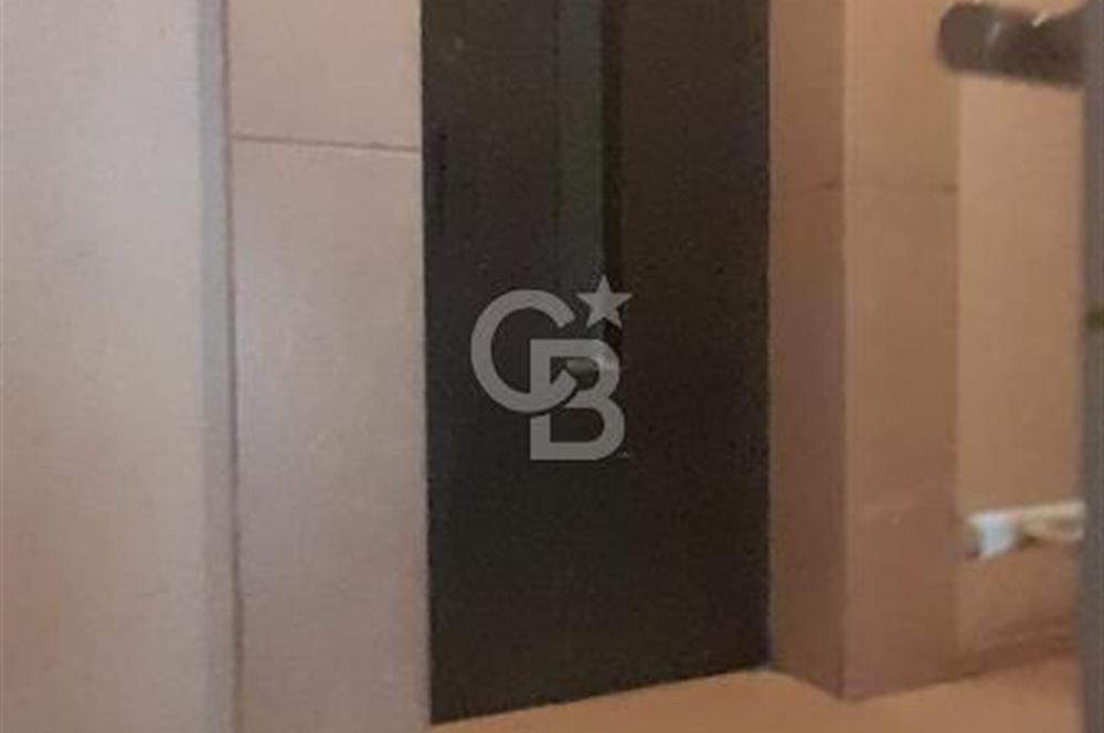KARŞIYAKA ÇARŞI İÇİNDE ÖZELİKLİ 105 m² ASANSÖRLÜ DAİRE 