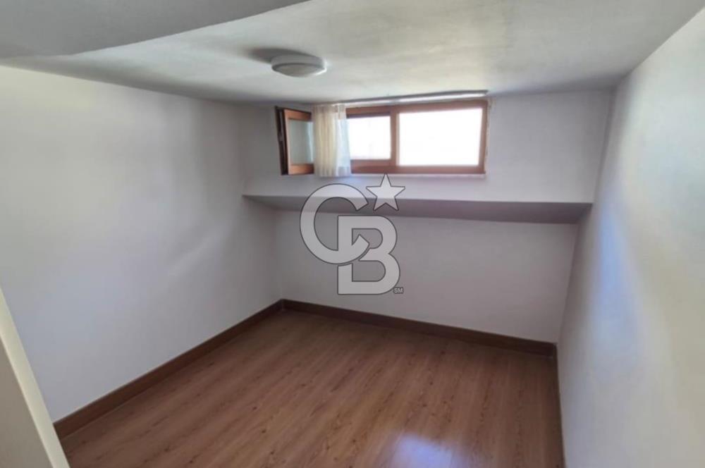 ÜMRANİYE İSTİKLALDE ACİL İHTİYAÇTAN SATILIK 5+2 DUBLEKS DAİRE