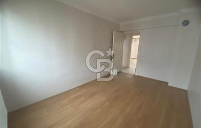 ÇİĞLİ YAKAKENT MAH.’sinde DENİZ MANZARALI 3+1 SATILIK DAİRE