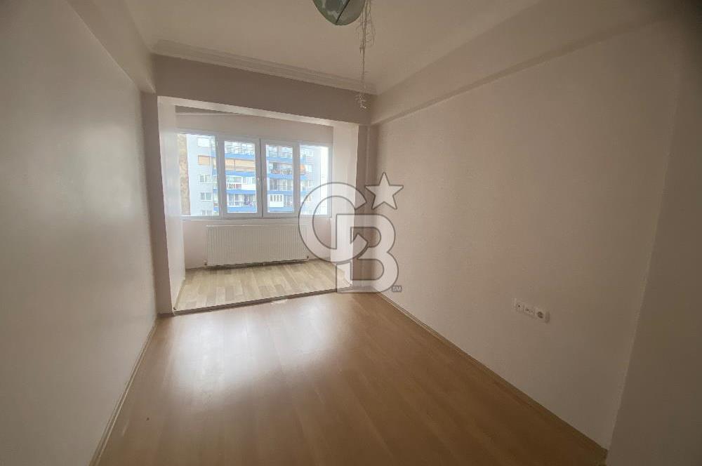 ÇİĞLİ YAKAKENT MAH.’sinde DENİZ MANZARALI 3+1 SATILIK DAİRE