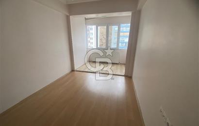ÇİĞLİ YAKAKENT MAH.’sinde DENİZ MANZARALI 3+1 SATILIK DAİRE