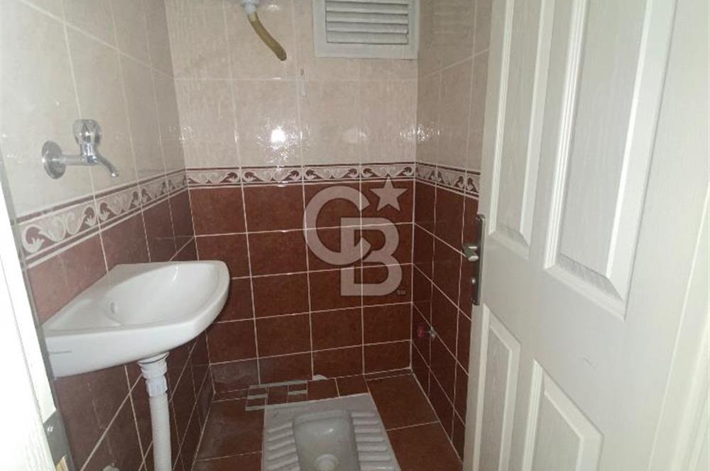 ÇİĞLİ YAKAKENT MAH.’sinde DENİZ MANZARALI 3+1 SATILIK DAİRE