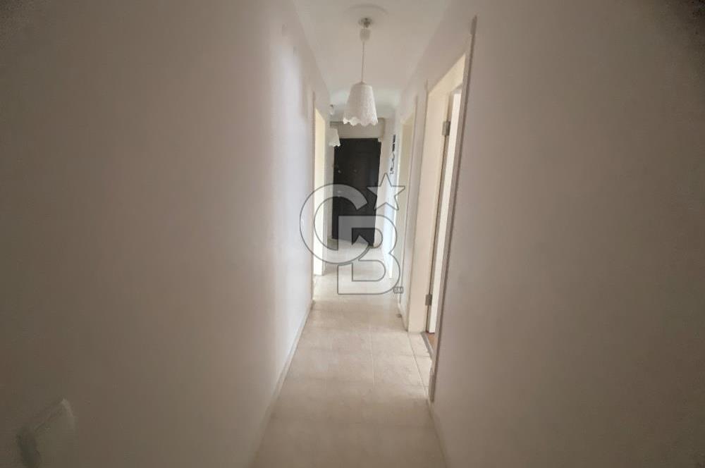 ÇİĞLİ YAKAKENT MAH.’sinde DENİZ MANZARALI 3+1 SATILIK DAİRE