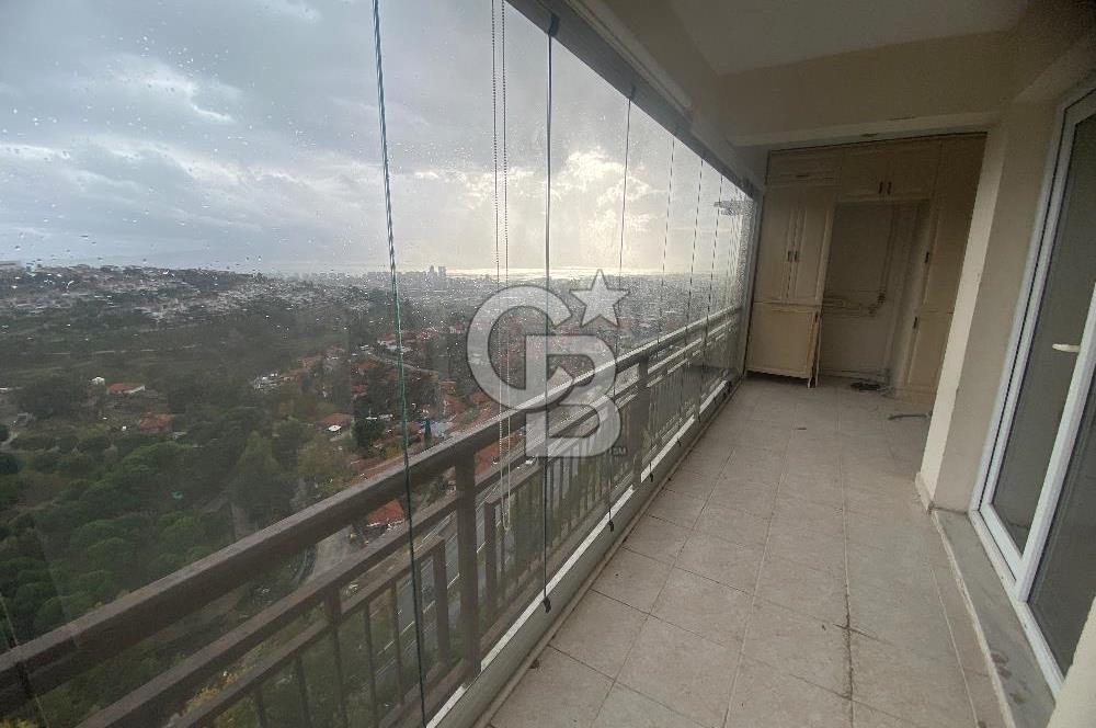 ÇİĞLİ YAKAKENT MAH.’sinde DENİZ MANZARALI 3+1 SATILIK DAİRE