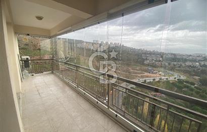 ÇİĞLİ YAKAKENT MAH.’sinde DENİZ MANZARALI 3+1 SATILIK DAİRE