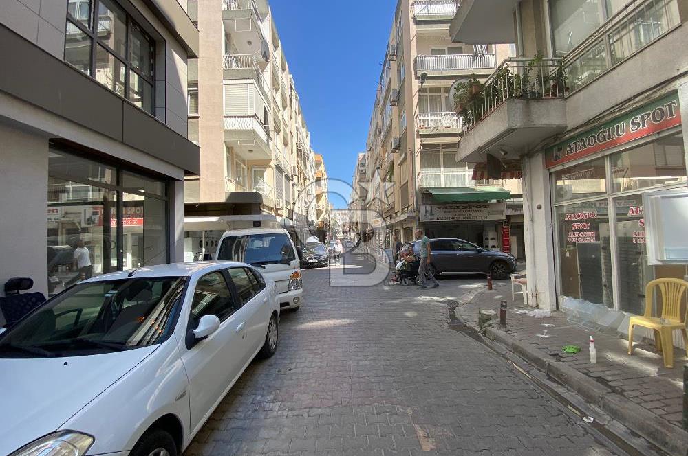 KARŞIYAKA ÇARŞI SPOTÇULAR SOKAĞINDA KİRALIK DÜKKAN