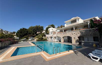 Gümüşlük'te Deniz Manzaralı ve Bakımlı Villa