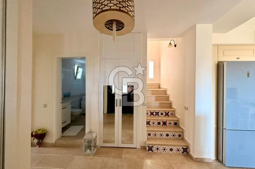 Gümüşlük'te Deniz Manzaralı ve Bakımlı Villa