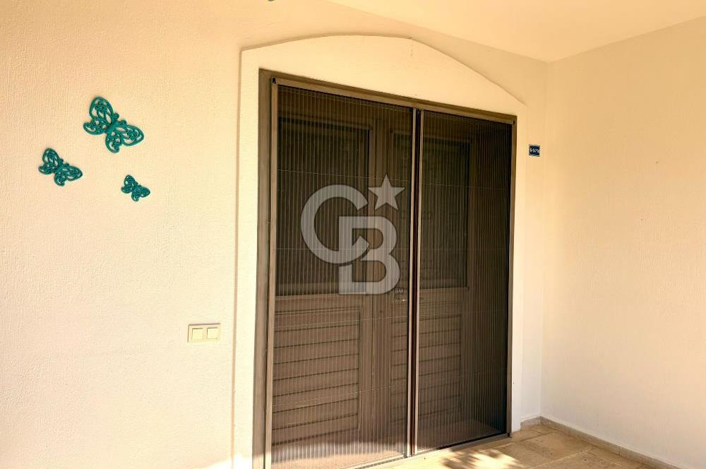 Gümüşlük'te Deniz Manzaralı Köşe Konum Bakımlı Villa