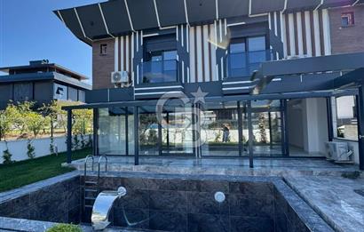 BEYLIKDUZU GURPINAR SATILIK VILLA
