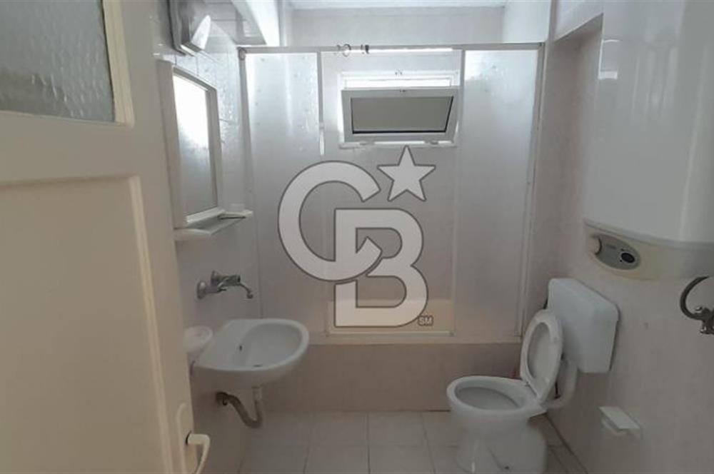 KARŞIYAKA ÇARŞI İÇİNDE ÖZELİKLİ 105 m² ASANSÖRLÜ DAİRE 