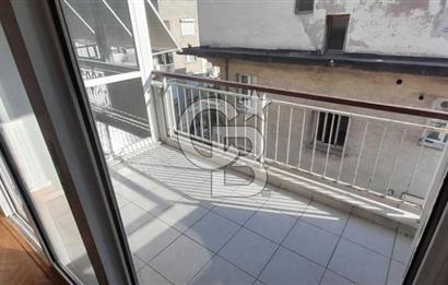 KARŞIYAKA ÇARŞI İÇİNDE ÖZELİKLİ 105 m² ASANSÖRLÜ DAİRE 