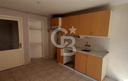 KARŞIYAKA ÇARŞI İÇİNDE ÖZELİKLİ 105 m² ASANSÖRLÜ DAİRE 