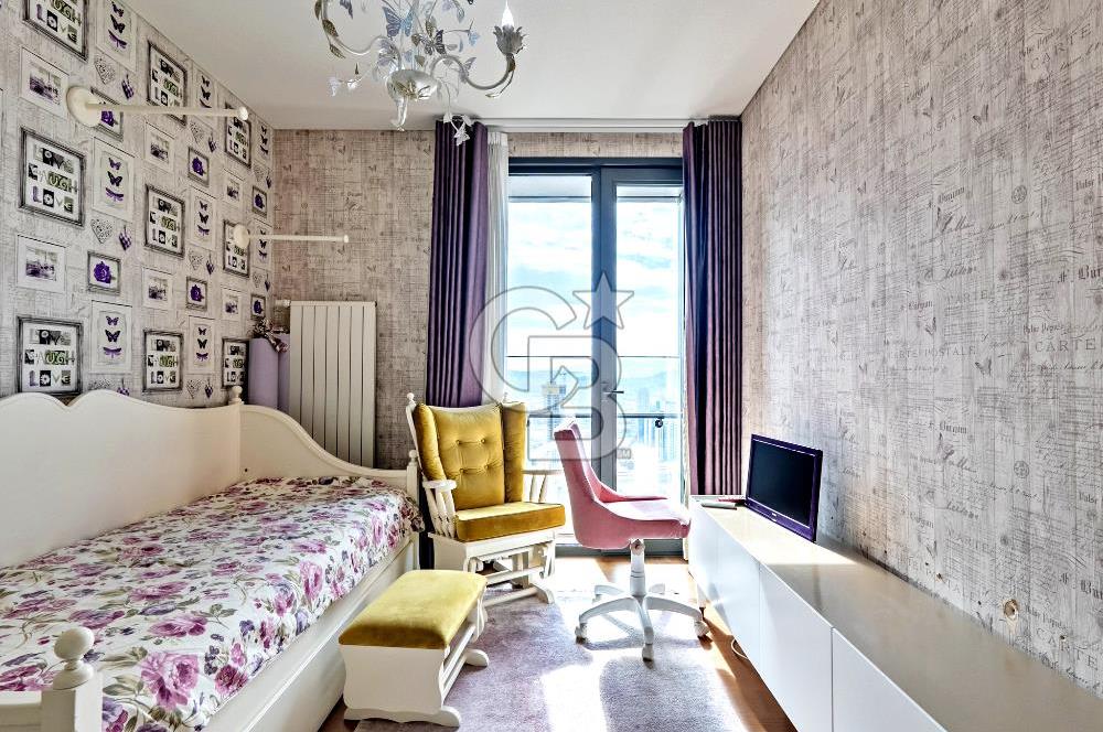 Eylem Keskin'den Ege Perla'da Muhteşem 4+1 Satılık Daire