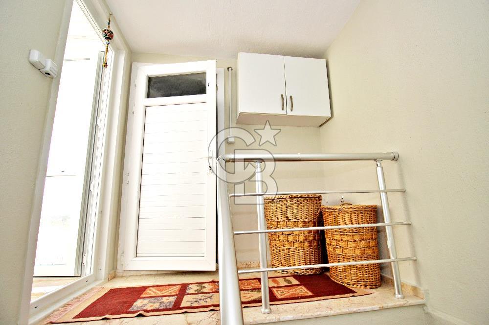 Eylem Keskin'den Seferihisar Doğanbey'de Satılık Muhteşem Villa