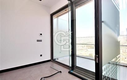 Eylem Keskin'den Ege Perla'da 184 m2 Satılık Muhteşem Ofis