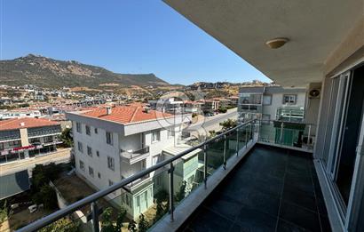 Deniz Manzaralı, Havuzlu, Güvenli Sitede 2+1 Daire Yeni Foça!
