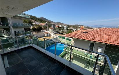 Deniz Manzaralı, Havuzlu, Güvenli Sitede 2+1 Daire Yeni Foça!